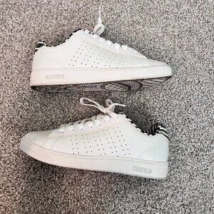 K-Swiss White Lace Up Casual Sneakers US 7-7.5 SAMPLE​​​​​​​​​​​​​​​​​​​​